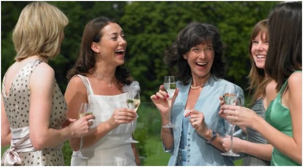 What Are the Biggest Wedding Guest Dress Ideas 2026 Trends Right Now?